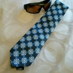 VITOROFOLO  Tie Designed by Italy